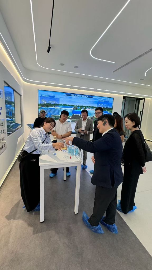 방문 기념 촬영